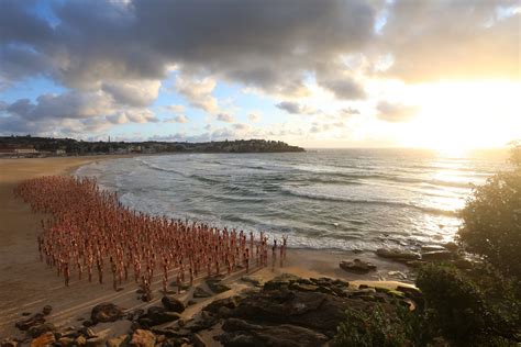 pictures of nude models|The Naked World of Spencer Tunick